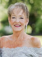 Robin Mary Schlosbon